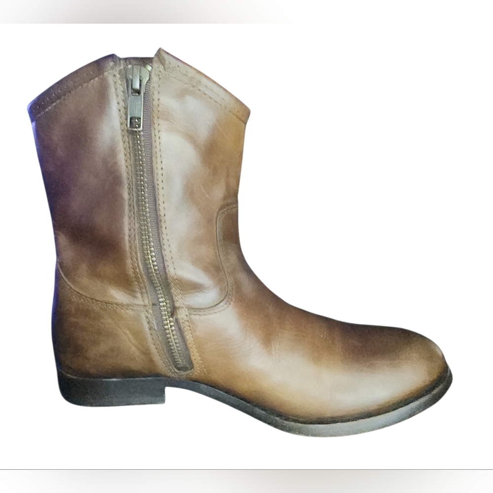 Frye Melissa Button Short Boot, Womens 5.5 - Picture 5 of 10